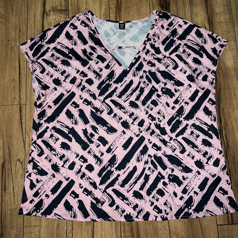 Pink and black top